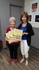 Club Donates Book "Twenty-one Steps" to Schools