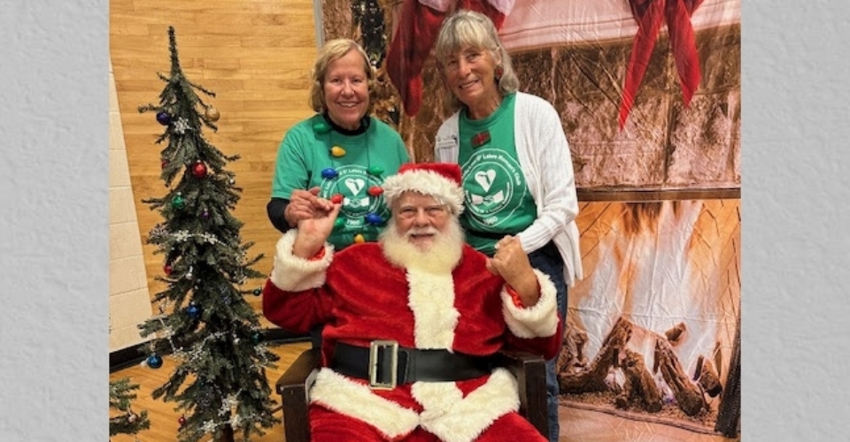 Club Members Visit Santa