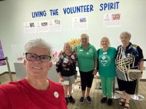 Members Visit GFWC History Exhibit