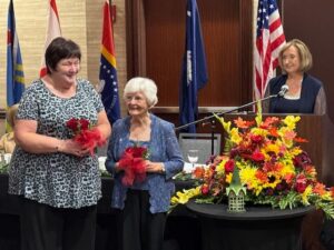 Kay Taylor Receiving the Jennie Award for Volunteering.
